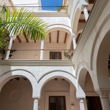 Апарт отель Casa Del Rey Sabio Севилья Экстерьер фото